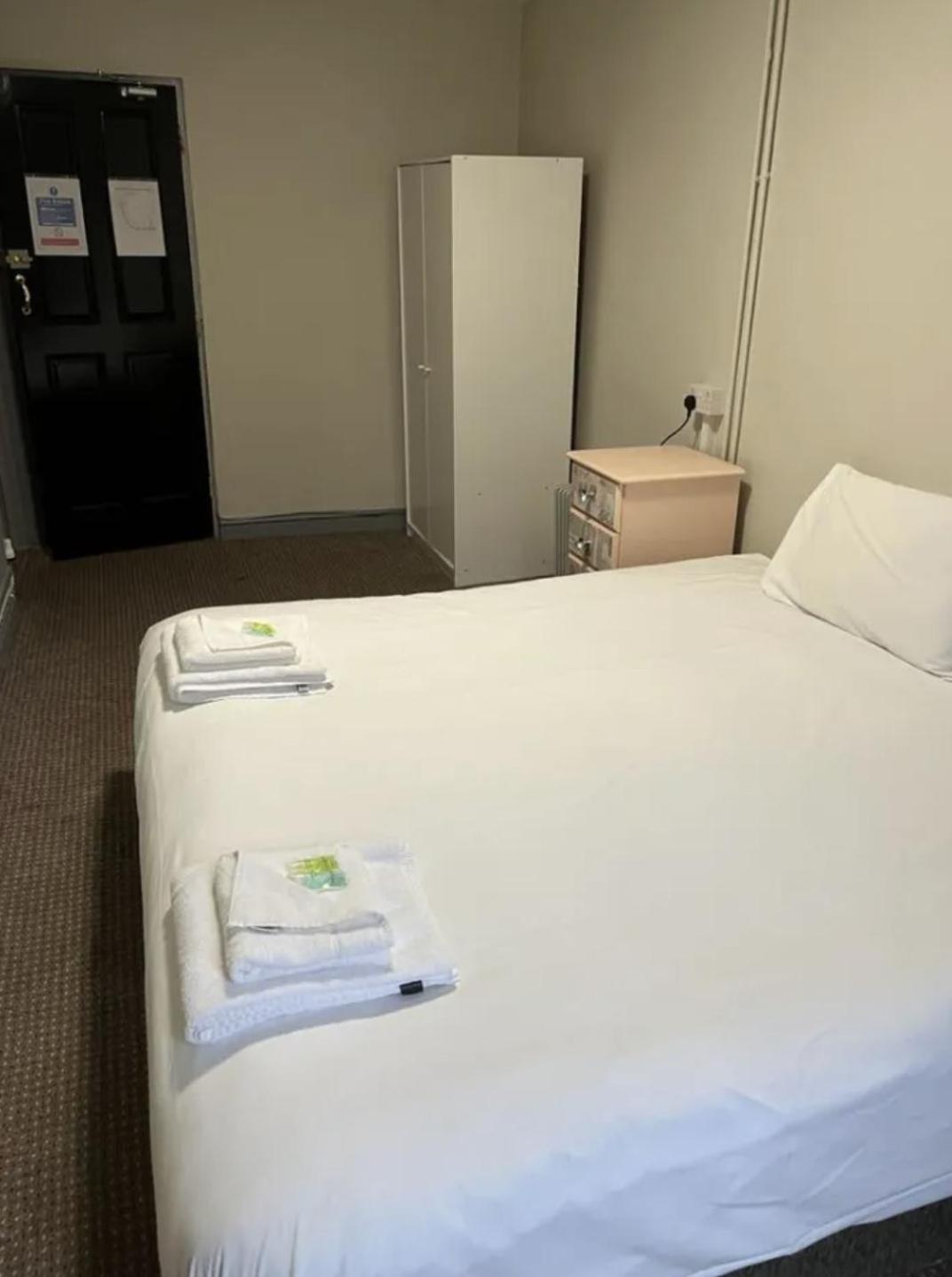 Royal Hotel Kettering Luaran gambar