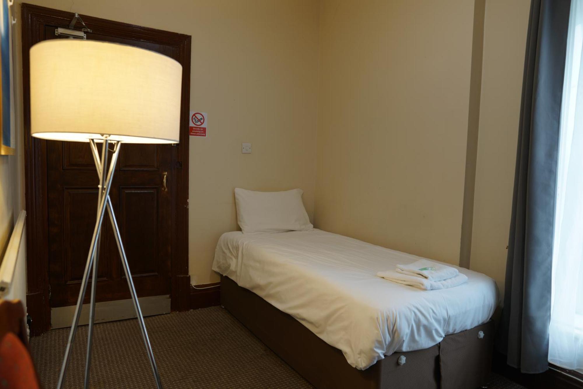 Royal Hotel Kettering Luaran gambar